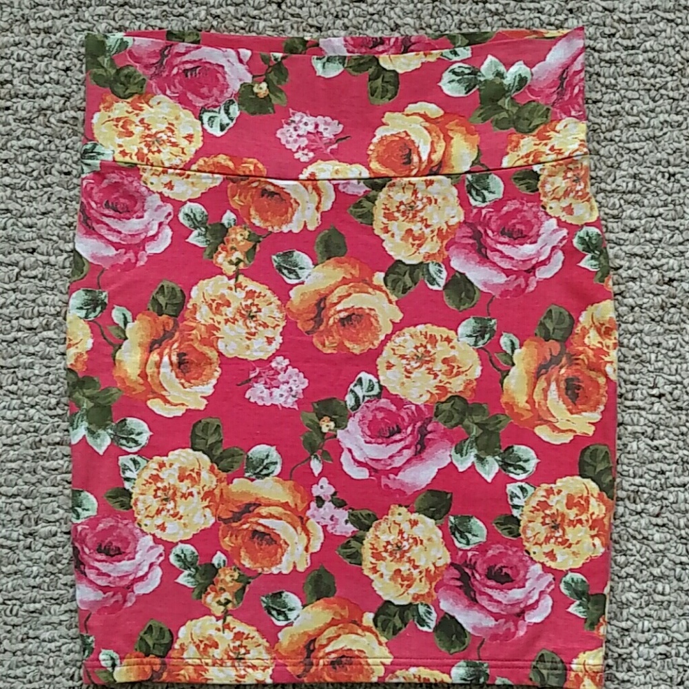 SALE! Forever 21 Skirt